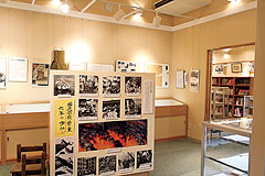 �u�푈�Ǝq�ǂ������v�̕���