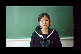 �r�f�I���^�[��f